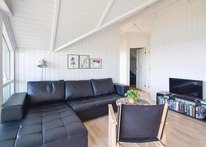 Ferienhaus Three-bedroom In